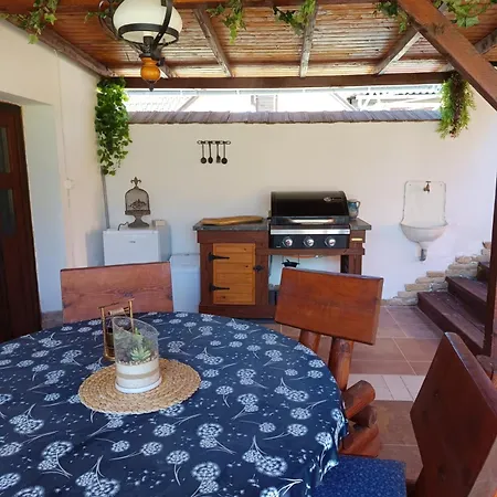 Puszta Pagony Vendeghaz Apartmán Pusztaszemes